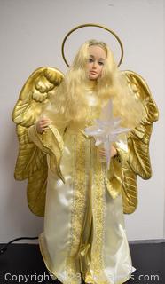 Holiday Angel with Movement 